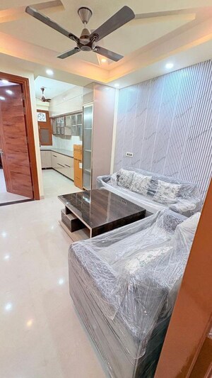 Bathroom in 2 BHK Builder Floor at Sector 42 – for Rent