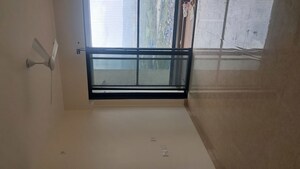 2 BHK Apartment For Rent in Dosti Eastern Bay, Wadala