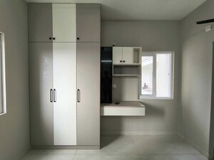 Room in  Apartment at Prestige Beverly Hills, Kokapet – for Rent