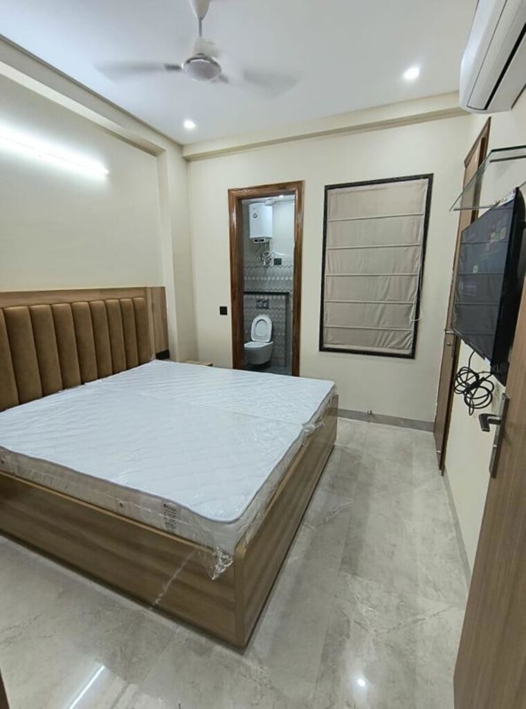 Bedroom, sector 27 2 Bedroom 900 Sq.Ft. Builder Floor In Sector 27 Gurgaon 10576550