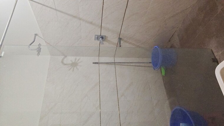 Bathroom, kavi nagar 4 Bedroom 355 Sq.Yd. Builder Floor In Kavi Nagar Ghaziabad 10576132