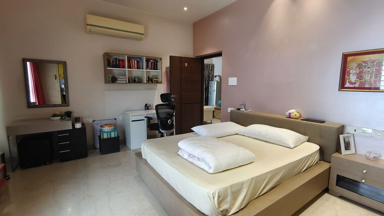Bedroom, raghava-sage 4 Bedroom 5165 Sq.Ft. Villa In Kollur Hyderabad 10576639