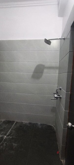 Bathroom in 2 BHK Independent House at Gomti Nagar – for Rent