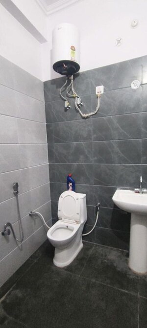 Bathroom in 2 BHK Independent House at Gomti Nagar – for Rent