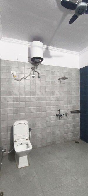 Bathroom in 2 BHK Independent House at Gomti Nagar – for Rent
