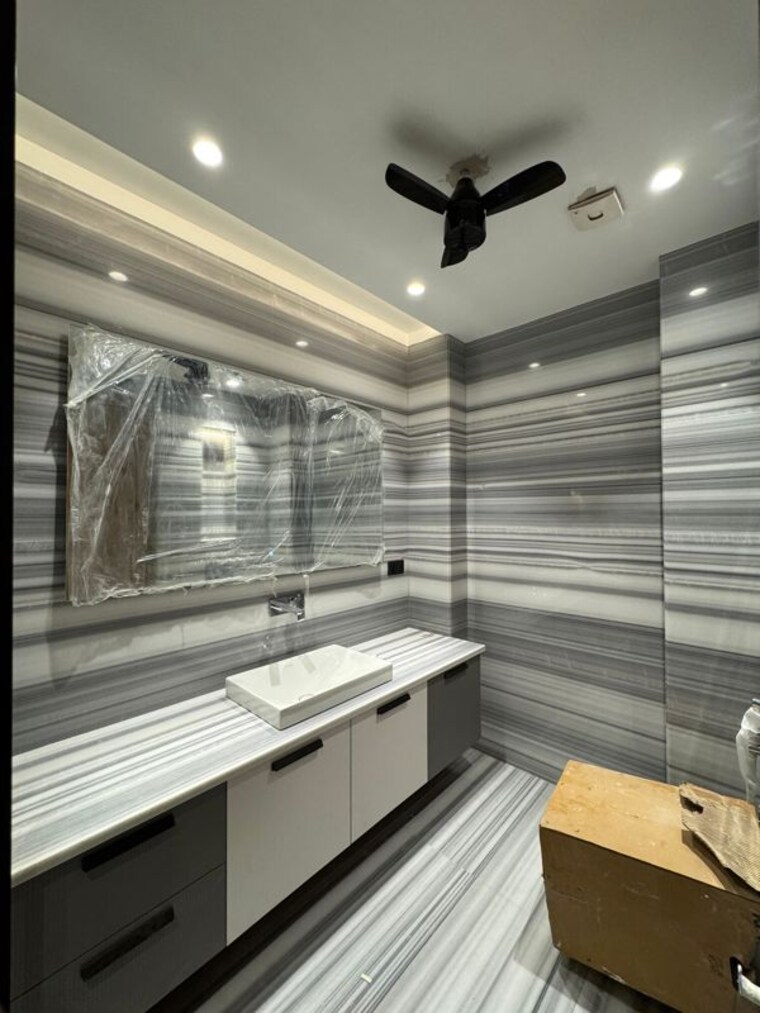 Kitchen, dlf-queens-court 4 Bedroom 3600 Sq.Ft. Apartment In Greater Kailash ii Delhi 10576736