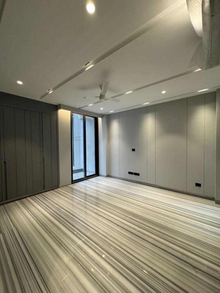 Bedroom, dlf-queens-court 4 Bedroom 3600 Sq.Ft. Apartment In Greater Kailash ii Delhi 10576736