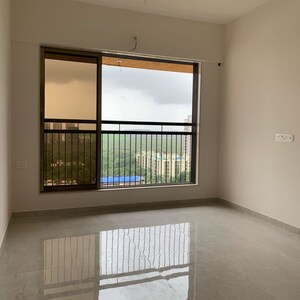 Room in 1 BHK Apartment at Bhoomi Pratishtha, Borivali West – for Sale