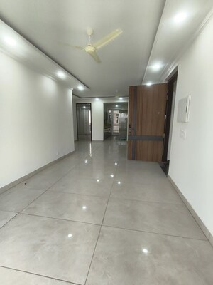 3 BHK Apartment For Rent in Ghazipur