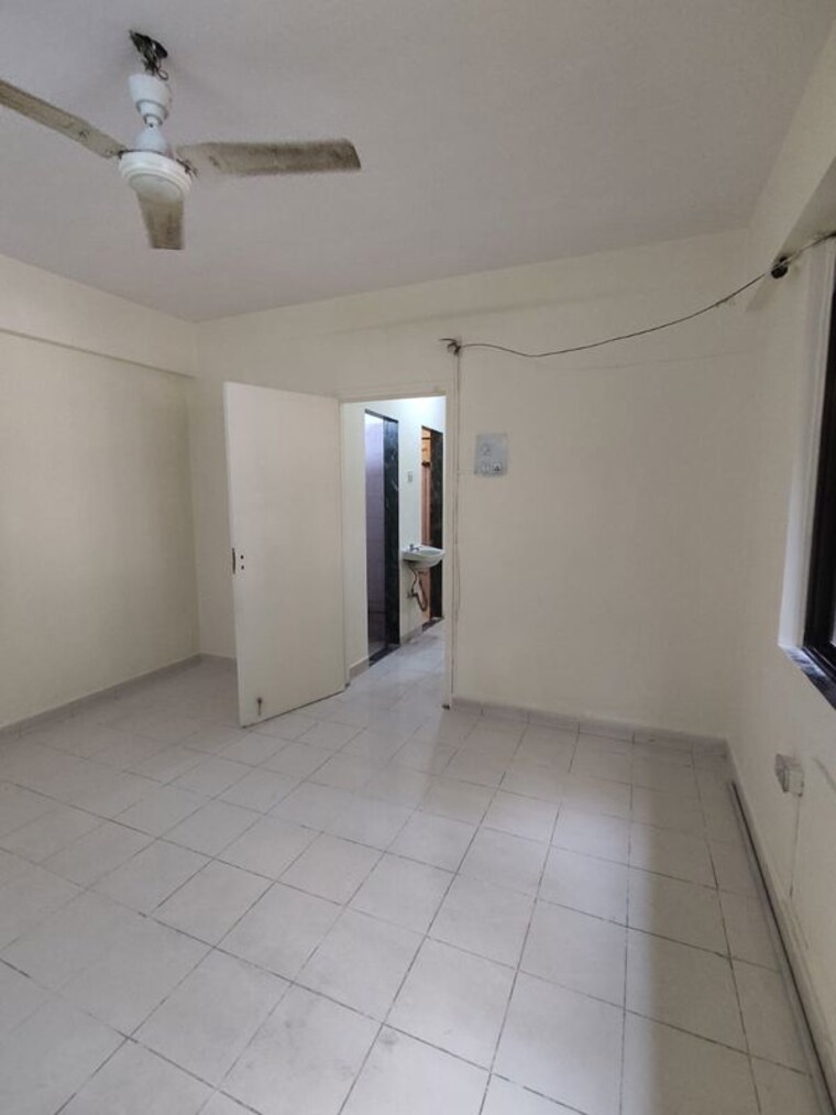 Bathroom, mhada-pratiksha-nagar-sion 1 Bedroom 450 Sq.Ft. Apartment In Sion Mumbai 10576870
