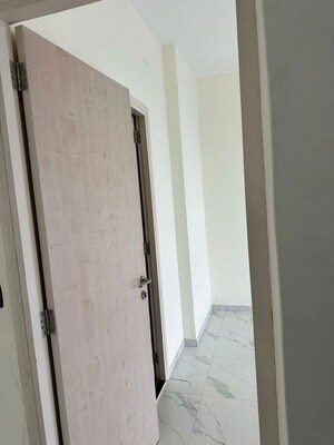 Building Lobby in 4 BHK Apartment at Kalpataru Matru Ashish, Matunga East – for Sale