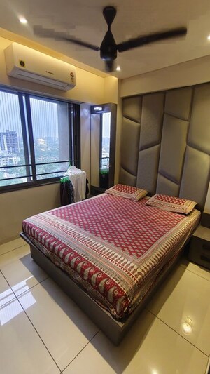 Bedroom in 3 BHK Apartment at Naranpura – for Rent