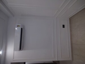 Room in 3 BHK Builder Floor at Raj One Good Earth, Sector 71 – for Rent