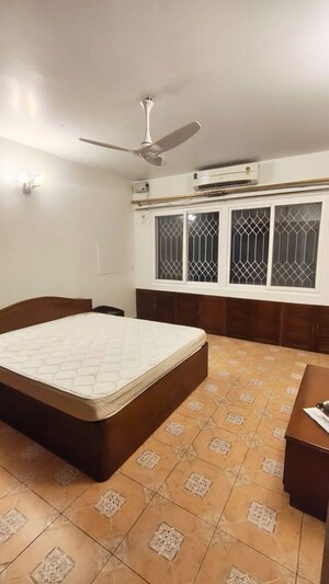 Bedroom in 4 BHK Apartment at Aqua Forte, Halasuru – for Rent