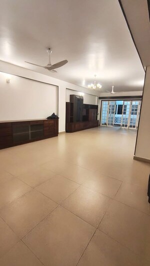 4 BHK Apartment For Rent in Aqua Forte, Halasuru