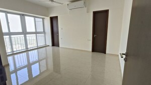 2 BHK Apartment For Sale in Almeida Park, Bandra West