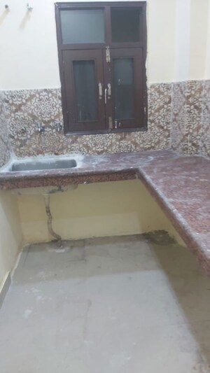 Bedroom in 2.5 BHK Builder Floor at Mayur Vihar – for Rent