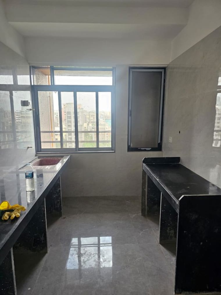 Kitchen, sabari-mira 3 Bedroom 800 Sq.Ft. Apartment In Chembur Mumbai 10576934