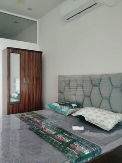 2 BHK Apartment For Rent in Sam Palm Olympia Phase II