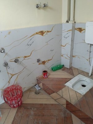 Bathroom in 1 BHK Independent House at Telibagh – for Rent
