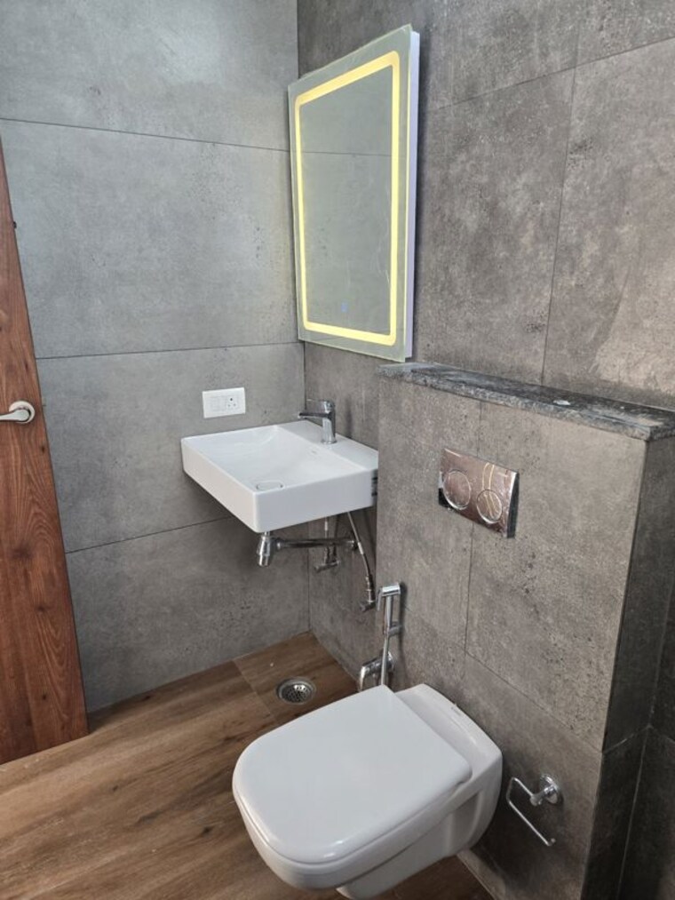 Bathroom, dhakoli 3 Bedroom 1550 Sq.Ft. Apartment In Dhakoli Zirakpur 10576942