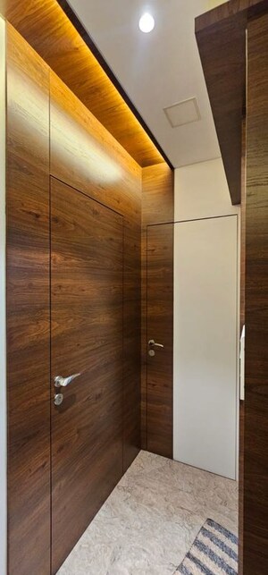 Furnished Amenities in 3.5 BHK Apartment at Hubtown Rising City, Ghatkopar East – for Rent