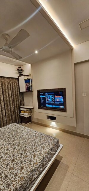3.5 BHK Apartment For Rent in Hubtown Rising City, Ghatkopar East