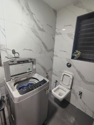 Bathroom in 3 BHK Apartment at Nilam Apartment Santacruz, Santacruz West – for Rent