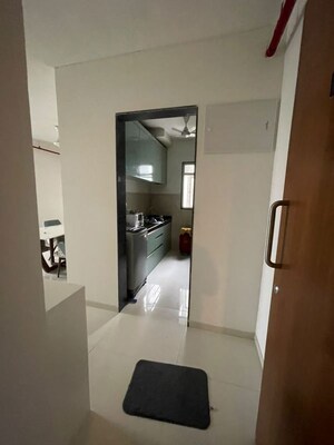 Room in 2 BHK Apartment at Runwal Nirvana, Parel – for Rent