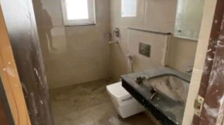 Bathroom, gomti nagar 3 Bedroom 1775 Sq.Ft. Apartment In Gomti Nagar Lucknow 10576979