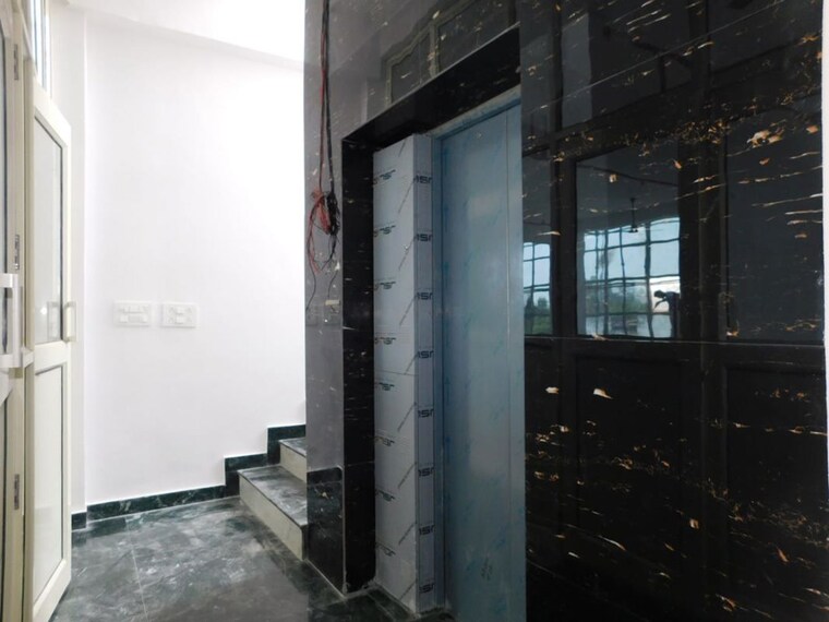 Exterior View, sector 156 Commercial Office Space 16000 Sq.Ft. In Sector 156 Noida 10576991
