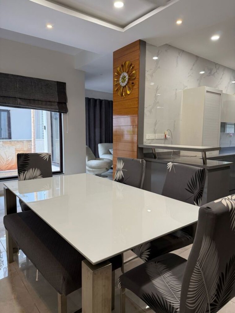 Team Area, mantri-group-mantri-euphoria  3300 Sq.Ft. Villa In Narsingi Hyderabad 10577002