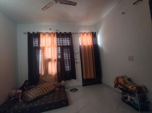 Living Room in 2 BHK Apartment at Ghazipur – for Rent