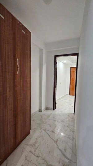 Room in 1 BHK Apartment at Freedom Fighters Enclave – for Rent