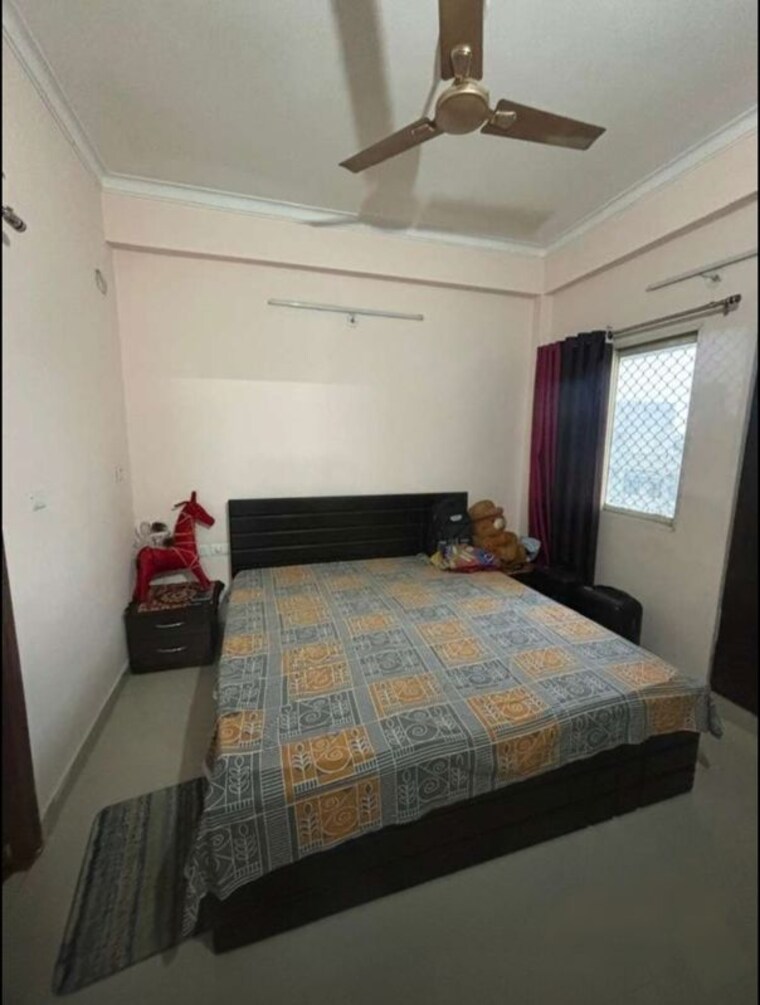 Bedroom, shalimar-emerald 3 Bedroom 1880 Sq.Ft. Apartment In Butler Colony Lucknow 10577012