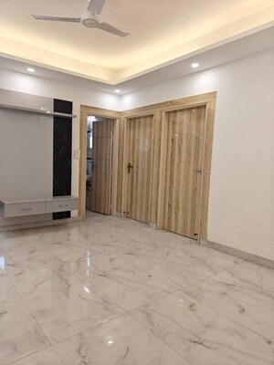 Room in 2 BHK Apartment at Freedom Fighters Enclave – for Rent