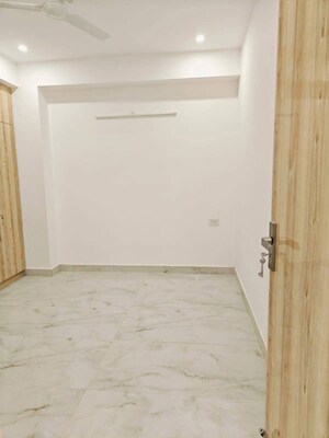 Room in 2 BHK Apartment at Freedom Fighters Enclave – for Rent