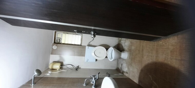 Washroom, prathamesh-azad-nagar-shubham-chsl 1 Bedroom 550 Sq.Ft. Apartment In Andheri West Mumbai 10427089