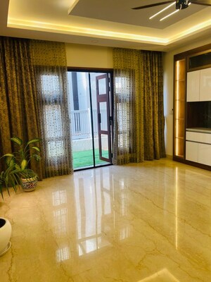 Room in 4 BHK Villa at Nambiar Belleza, Sarjapur – for Rent