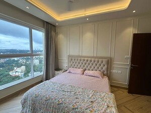 Bedroom in 3 BHK Apartment at Prestige Fairfield, Rmv 2nd Stage – for Rent