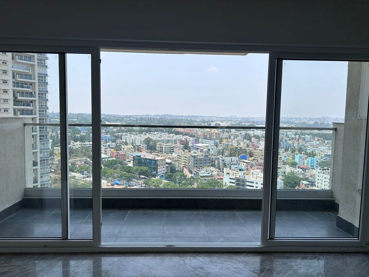 Room, prestige-fairfield 3.5 Bedroom 2236 Sq.Ft. Apartment In Rmv 2nd Stage Bangalore 10505074