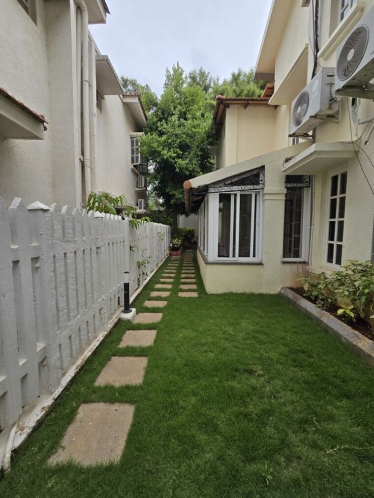 Balcony, adarsh-vista 3 Bedroom 2550 Sq.Ft. Villa In Doddanekundi Bangalore 10498219