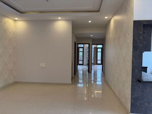 Room in 3 BHK Apartment at Arafa Abode, Cooke Town – for Rent