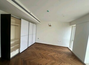 Room in 4 BHK Apartment at Prestige White Meadows, Whitefield – for Rent