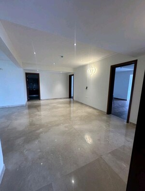 Room in 4 BHK Apartment at Prestige White Meadows, Whitefield – for Rent