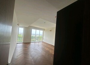 Room in 4 BHK Apartment at Prestige White Meadows, Whitefield – for Rent