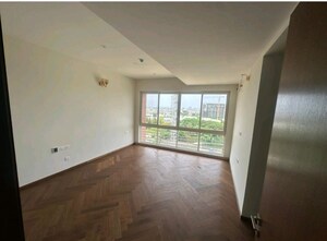 Room in 4 BHK Apartment at Prestige White Meadows, Whitefield – for Rent