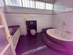 Bathroom in 5 BHK Independent House at Defence Colony – for Rent