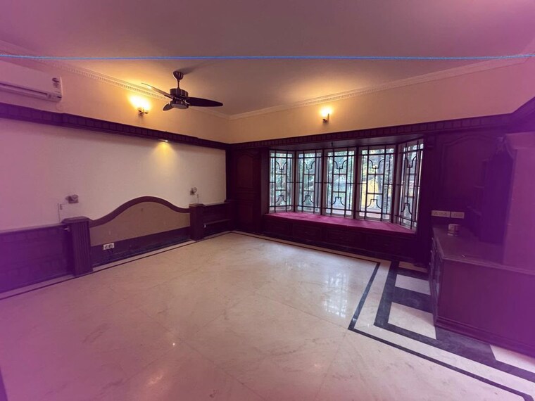 Room, defence colony 5 Bedroom 5400 Sq.Ft. Independent House In Defence Colony Bangalore 10444207