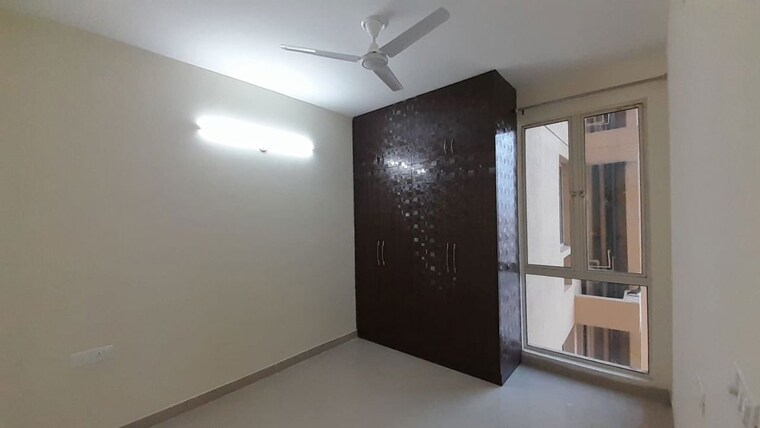 Room, sare-home 3 Bedroom 1320 Sq.Ft. Apartment In Sector 92 Gurgaon 10577041